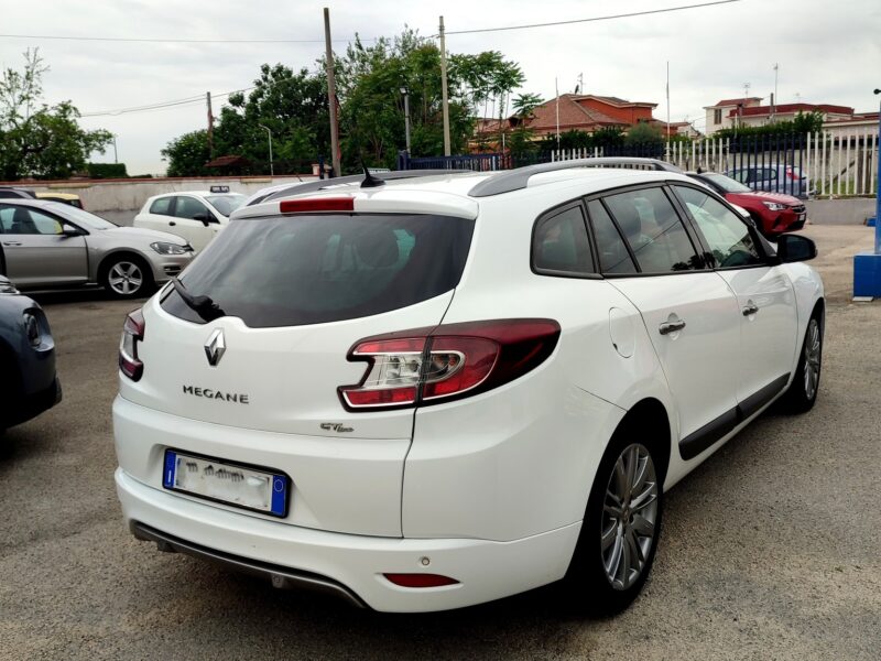 Renault Megane 1.5 dci SportTour 110cv GT Line