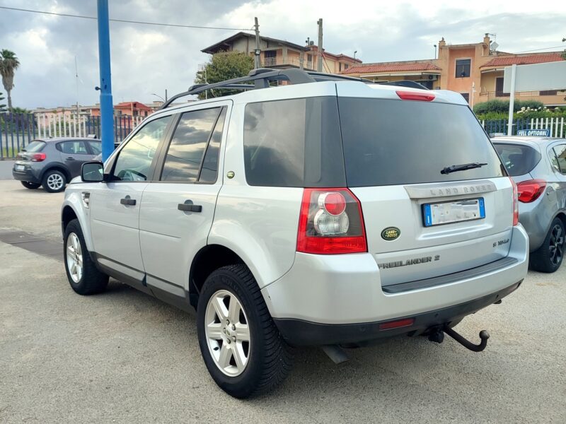 Land Rover Freelander 2.2 TD4 160cv SE